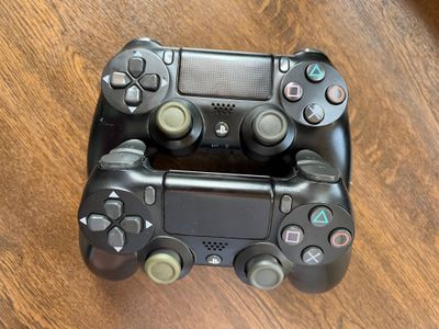 Dualshock 4. Джойстик от PS4