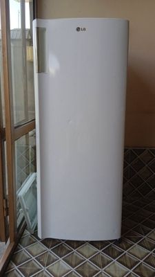 холодильник LG GN-Y331SQ