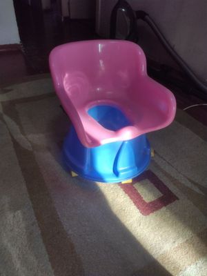 Продам детский горшок на колесах