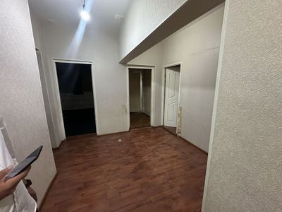 Beruniy metro kvartira