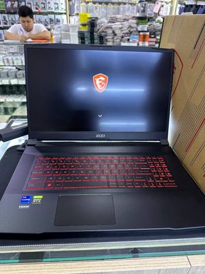 Msi Katana intel Core i7 12700H RTX3060 6GB