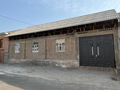 Ҳовли уй сотилади. Фарғона шахар Бешболада 6 сотих, Ёруғлик кўчаси 11