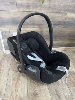 Авто кресло ( авто люлька ) Cybex