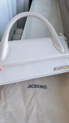 Продаётся сумка Jacquemus(original)