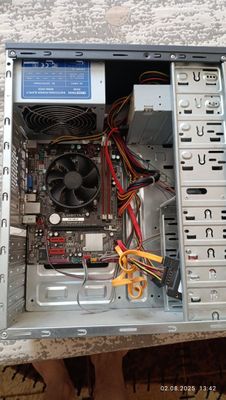 Продам матееринку H61+G2020+ddr3-8gb