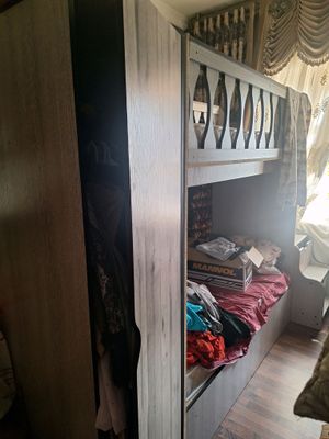 2 qavatli bolalar yotoq mebeli
