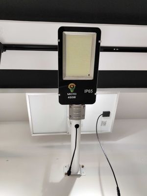 Projektir 400 W .
