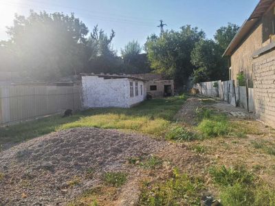 Продаются 2 участка земли: 3.5 и 4.5 соток