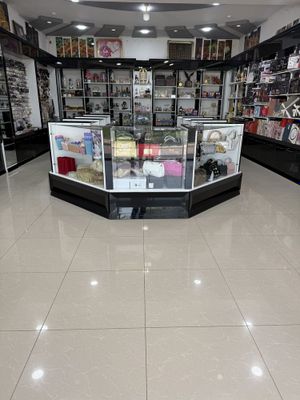 magazin un mebil