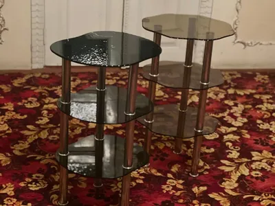 Стеклянная подставка