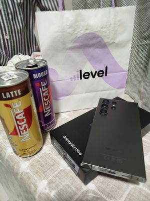 Новый Самсунг S24 Ultra black 512 GB.