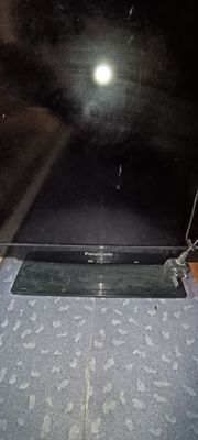 Продам телевизор жк Panasonic на запчасти.
