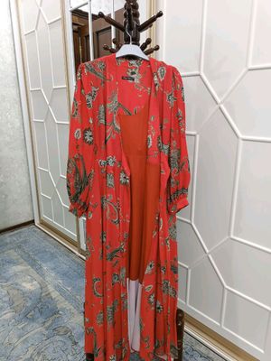 Платье