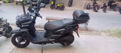 Skuter sotiladi srochno