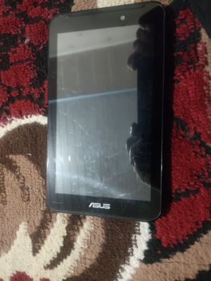 ASUS pilanshit hamma joyiga javob