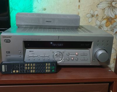 Продаётся Аудио ресивер Sony.