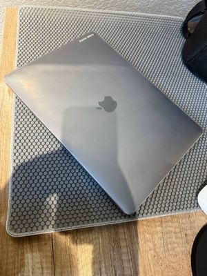 Macbook pro m1 16/1 TB