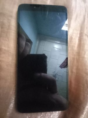 Redmi 6 ekrani kuyga