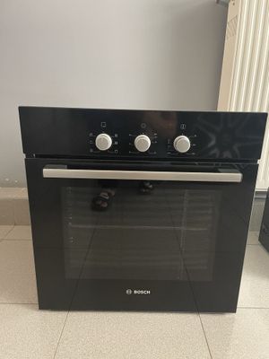 Продам духовку Bosch