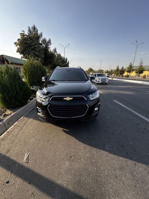Chevrolet Captiva 2018, 88.000 km, Propan, a’lo holatda