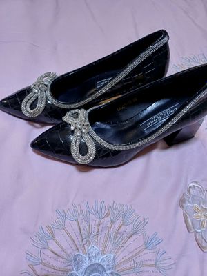 Lady Rose fashion