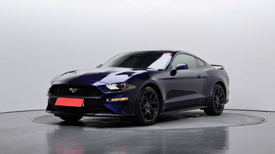 Ford Mustang Coupe