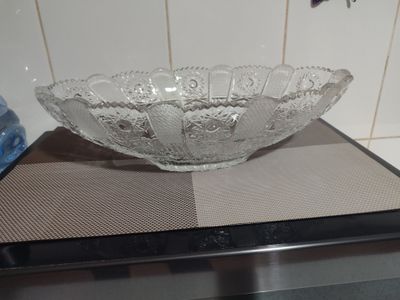 Ваза хрустальная большая для фруктов.