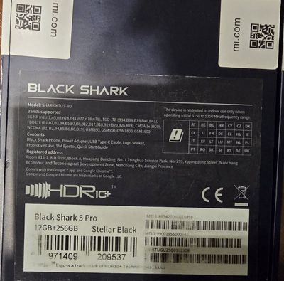 Black shark 5 pro 12/256 b.u