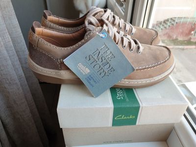 Clarks Gait Mix leather