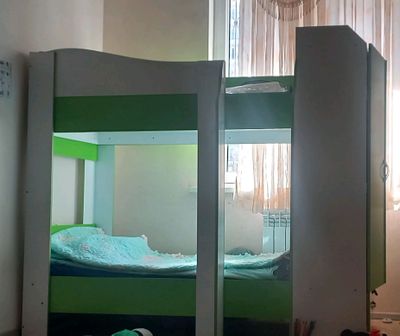 2 etajli detiski divan