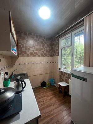 Новза Метроси ёнида Маклерсиз квартира
