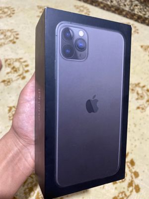 Iphone 11 pro max.350$ Hic qanaq aybi yo 256 GB 76