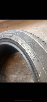 Balon Kumho R17 215/45