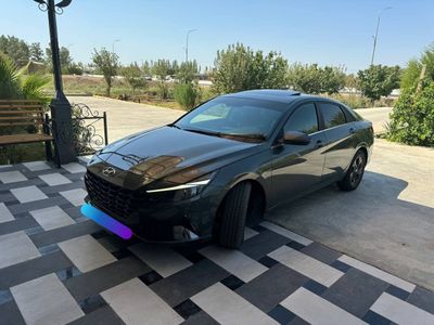 Hyundai Elantra 2022г фулл позиция
