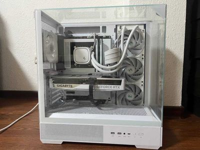 Игровой ПК / RTX 5070 Ti / i7 13700F / DDR5