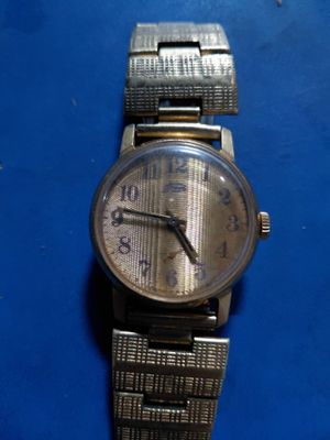 Vintage USSR Soviet Era Watch USSR (AU Gold Dial)