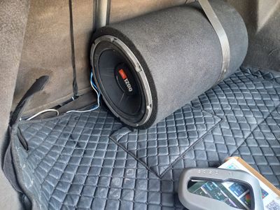 Сабвуфер jbl 1200