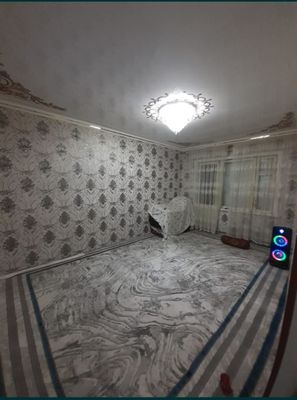 Тахиаташда жай сатилади 12 дом 4 етаж