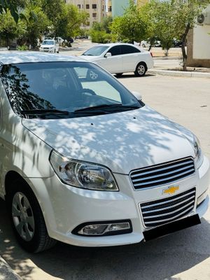 NEXIA 3 sotiladi