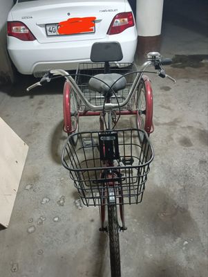 Трёхколёсный велосипед