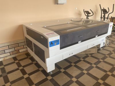 Lazer 1810 stanok sotiladi Margilonda