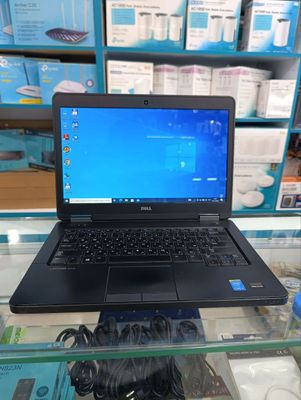 Dell core i5. Batare 2soat