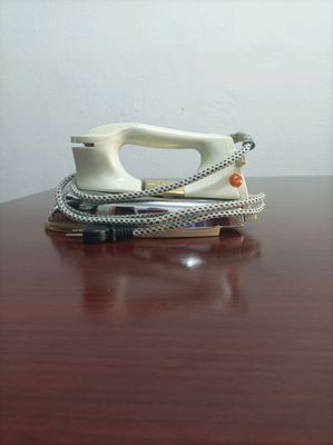 железный утюг