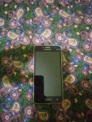 Samsung j2prim holati yaxsh batareka quyish kerak