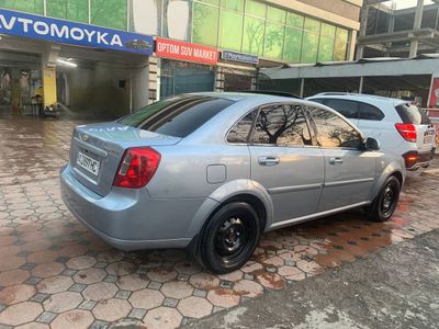 Chevrolet Lacceti , 3 pozitsiya