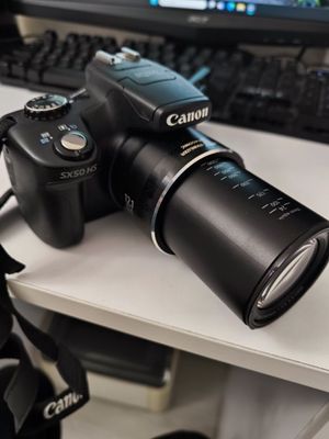 Продаётся Canon SX50HS