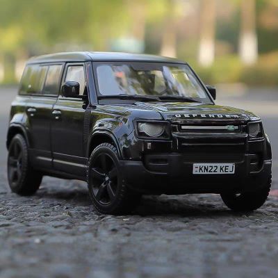 Range Rover Defender 1:24 модель