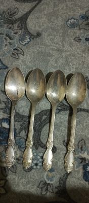 kumush qoshiq