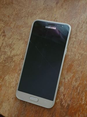 samsung galaxy j3 ekrani yonmidi