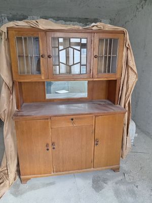 Продаётся сервант б/ у